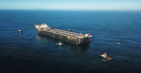 浮式生產儲油卸油裝置 Petrobras P-71
