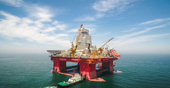 極地惡劣海域半潛式鉆井平臺 維京龍